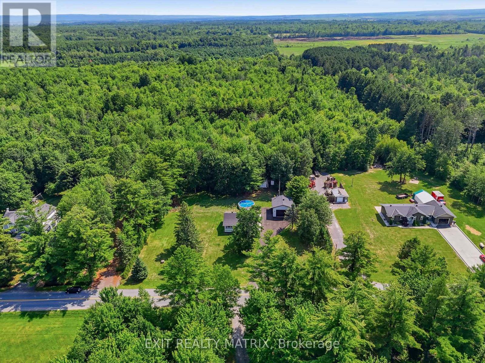 639 Boundary Road, Alfred And Plantagenet, Ontario  K0B 1A0 - Photo 38 - X13543722