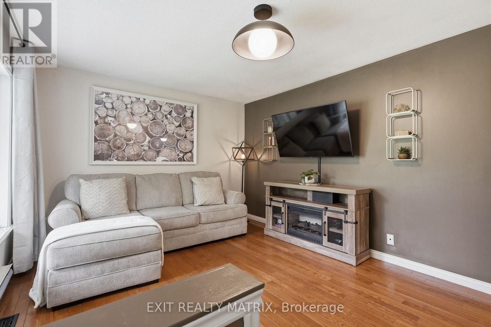 639 Boundary Road, Alfred And Plantagenet, Ontario  K0B 1A0 - Photo 6 - X13543722