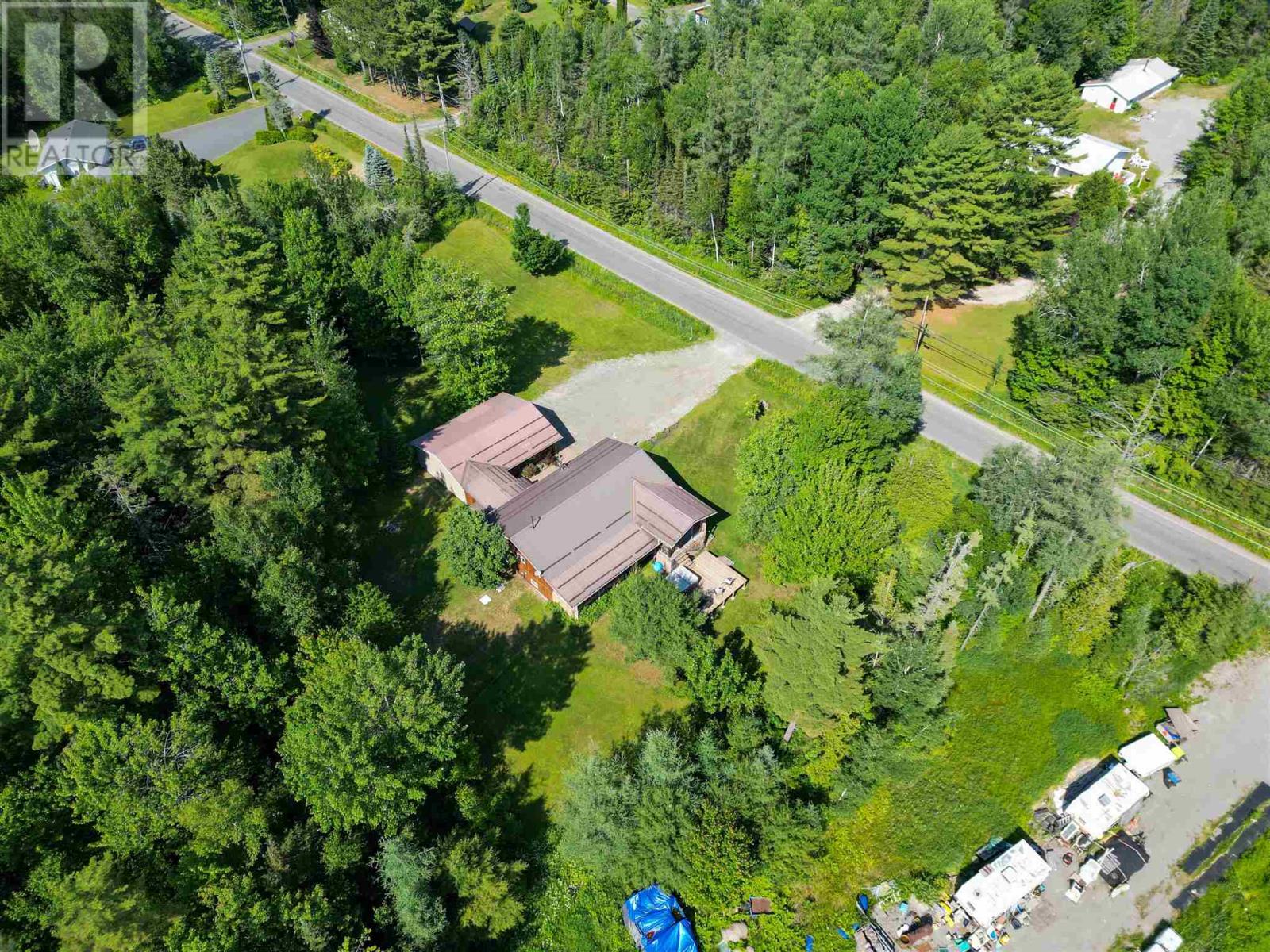 565 Walls Side Rd, Sault Ste. Marie, Ontario P6A 6K4 - Photo 37 - SM261793