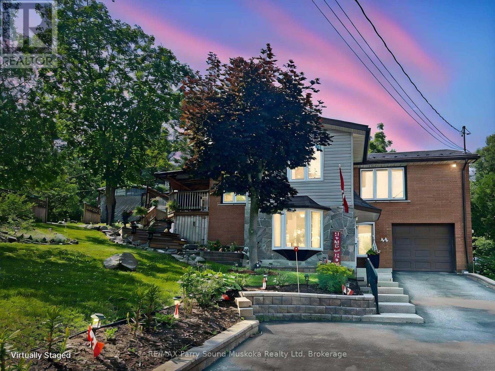 44 WILLIAM STREET, Parry Sound, Ontario