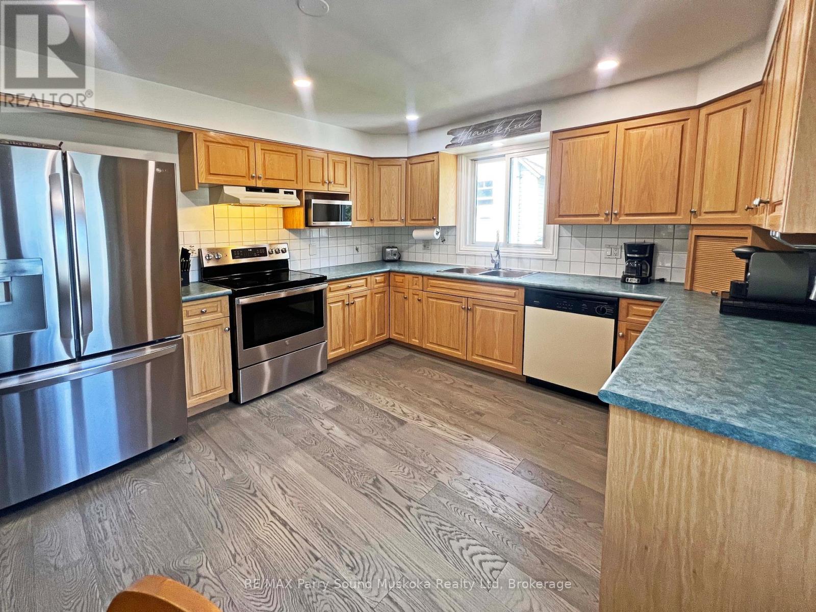 44 William Street, Parry Sound, Ontario  P2A 1V1 - Photo 11 - X13543526