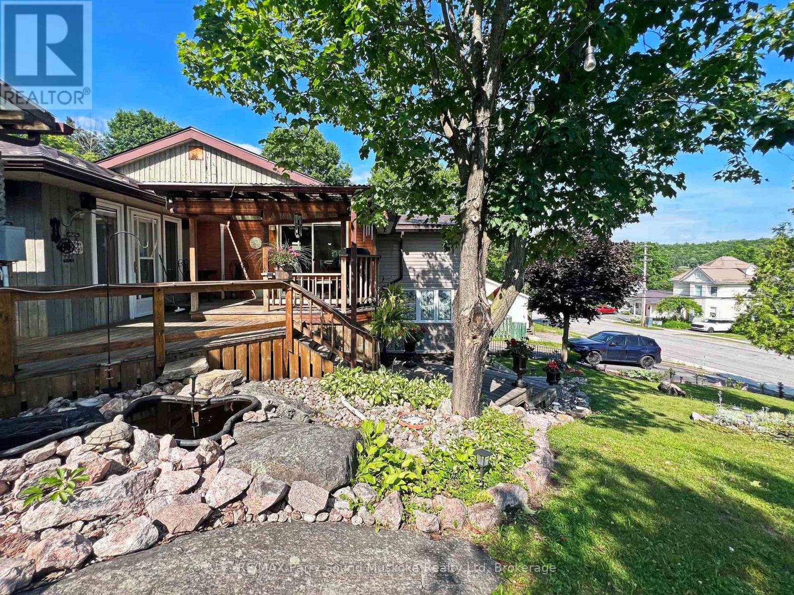 44 William Street, Parry Sound, Ontario  P2A 1V1 - Photo 4 - X13543526