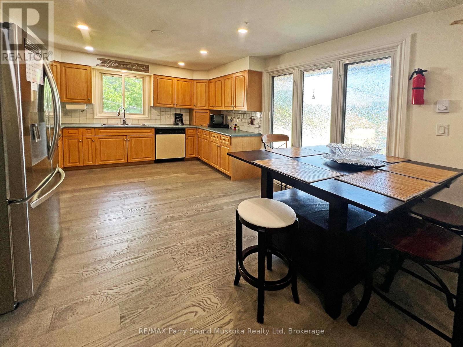 44 William Street, Parry Sound, Ontario  P2A 1V1 - Photo 9 - X13543526