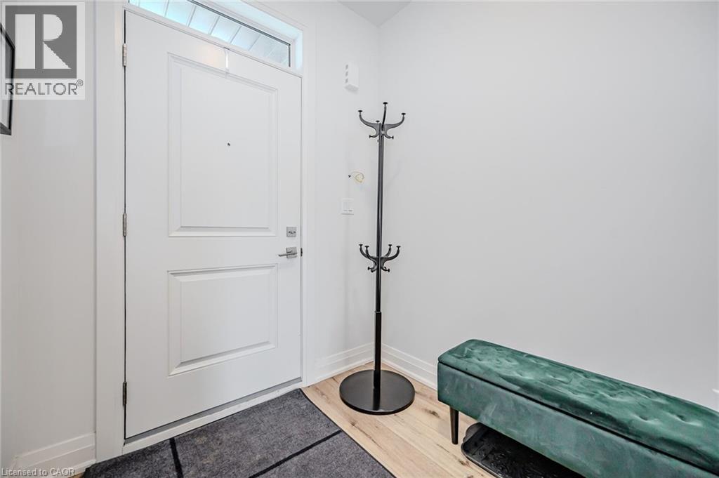 16 Raspberry Lane, Mount Hope, Ontario  L0R 1W0 - Photo 4 - 40835185