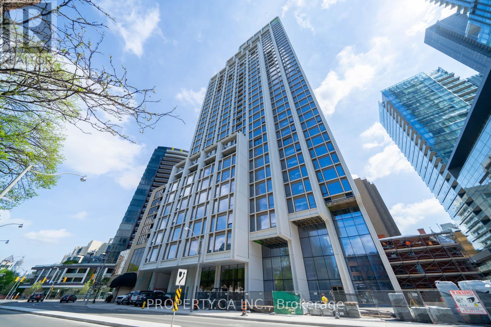 1801 - 50 Scollard Street, Toronto, Ontario  M5R 2C4 - Photo 2 - C13543694