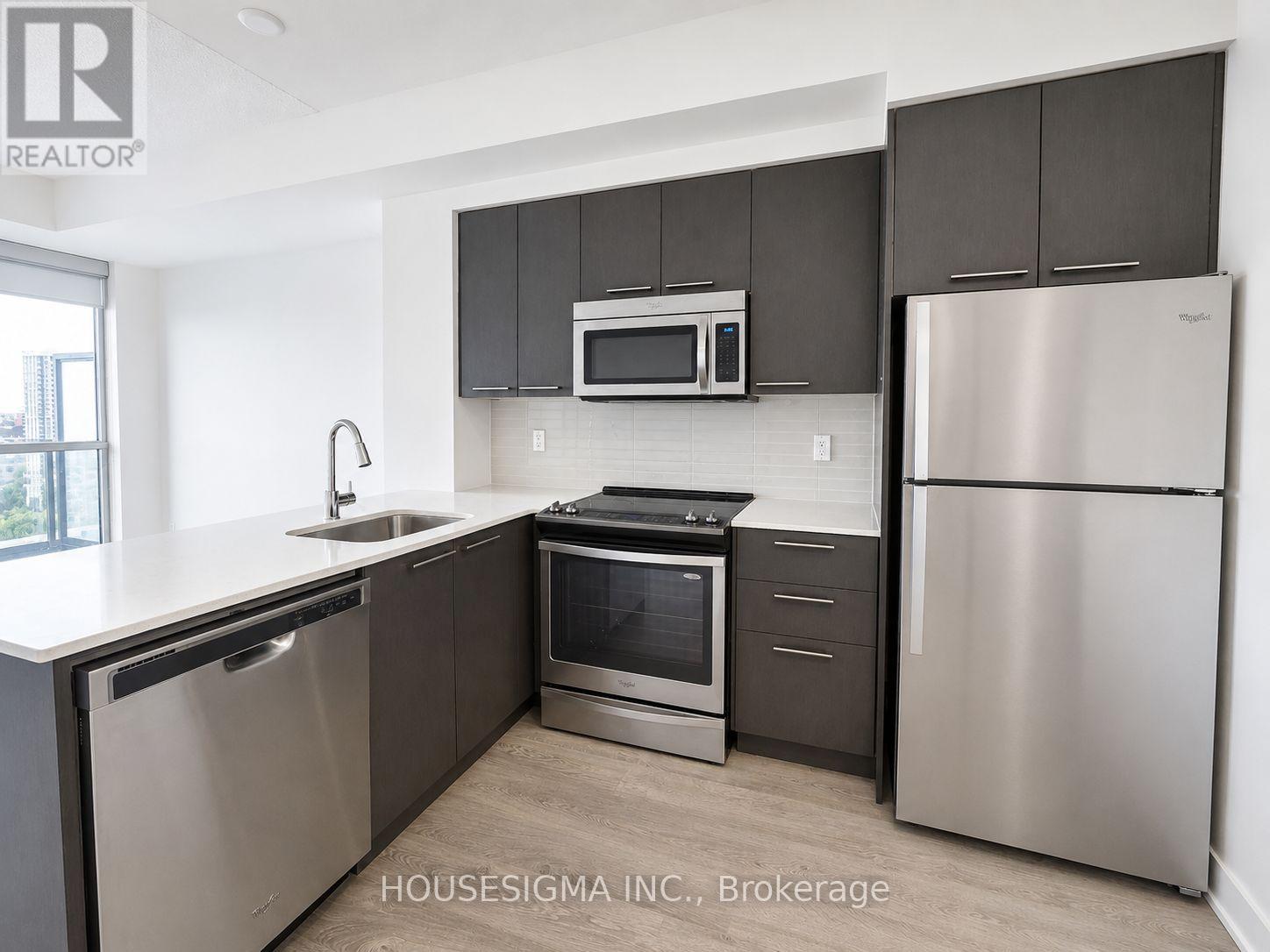 1403 - 88 Sheppard Avenue E, Toronto, Ontario  M2N 0G9 - Photo 2 - C13543698