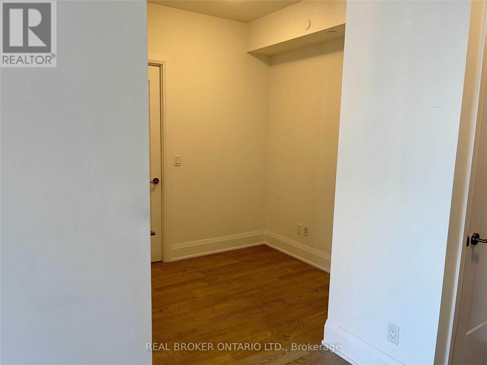 1801 - 101 Erskine Avenue, Toronto, Ontario  M4P 1Y5 - Photo 7 - C13543808