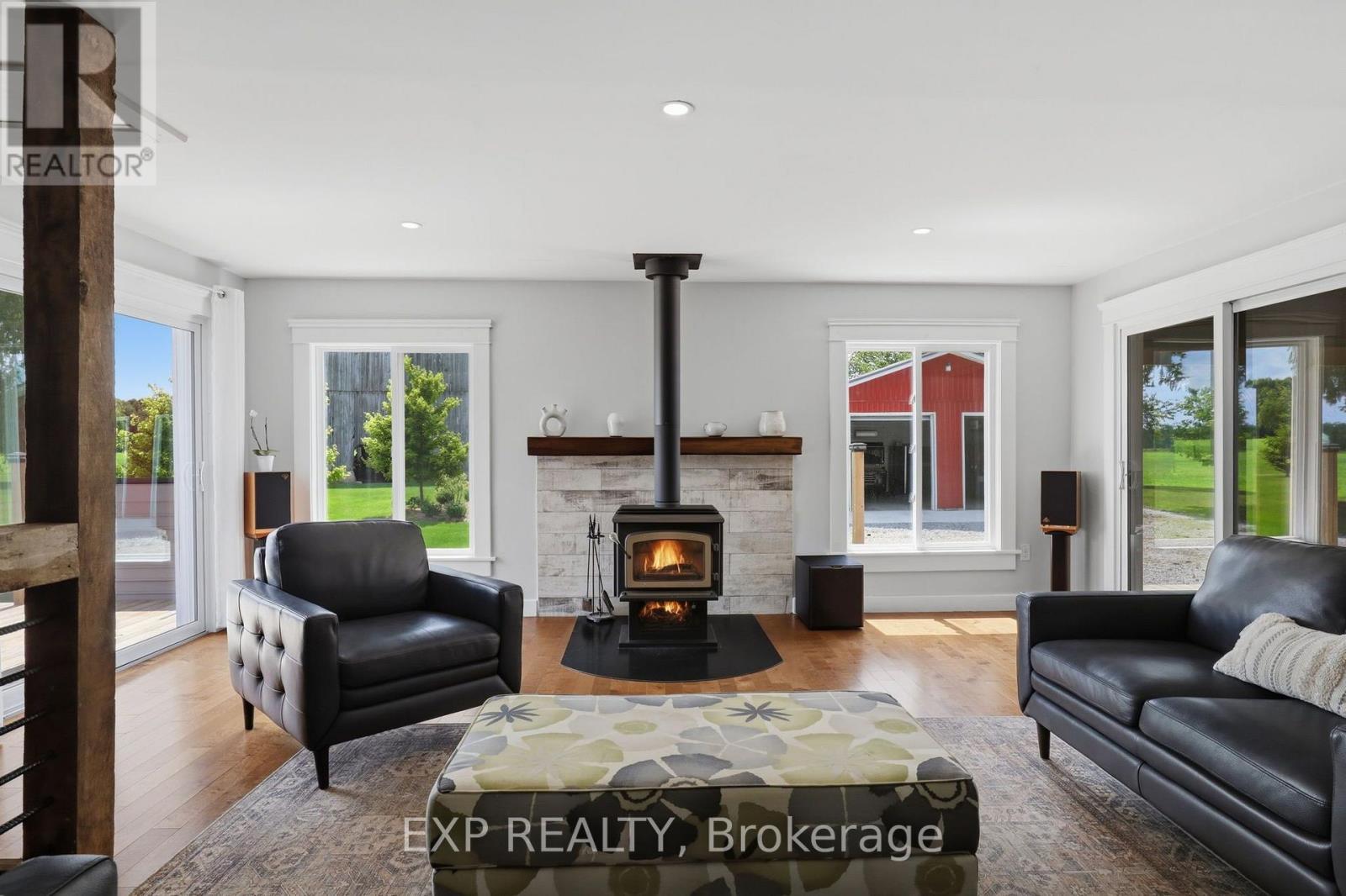 22979 Pratt Siding Road, Southwest Middlesex, Ontario  N0L 1M0 - Photo 17 - X13543756