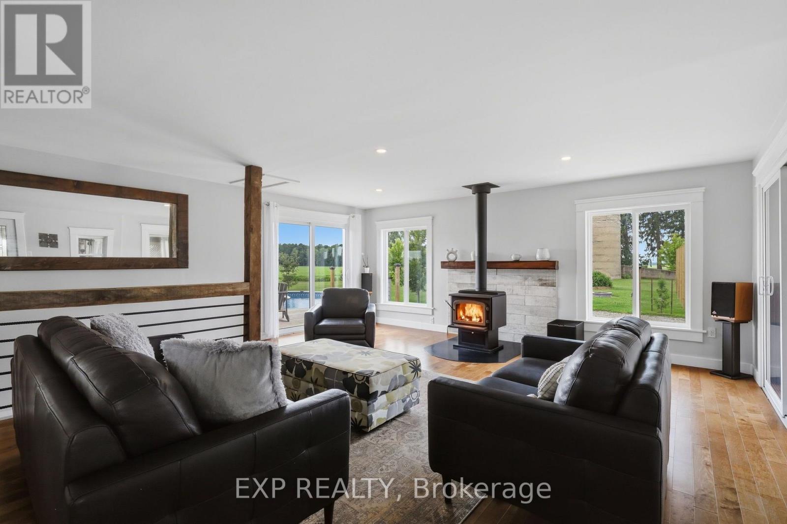 22979 Pratt Siding Road, Southwest Middlesex, Ontario  N0L 1M0 - Photo 18 - X13543756