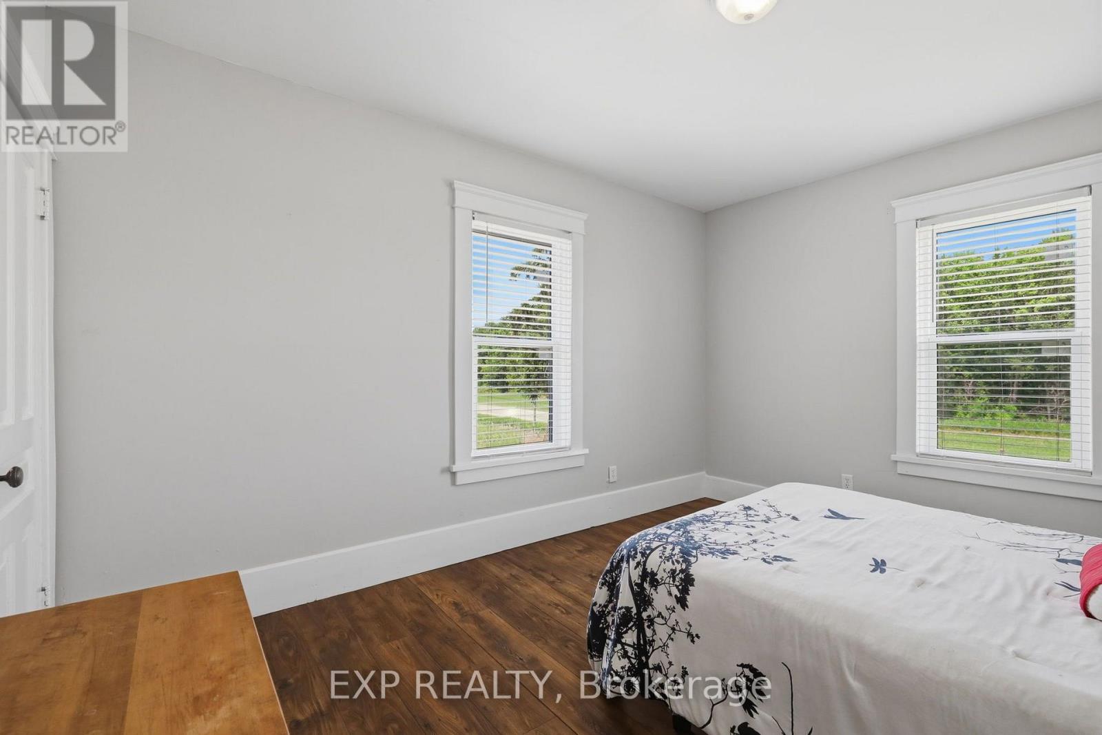 22979 Pratt Siding Road, Southwest Middlesex, Ontario  N0L 1M0 - Photo 25 - X13543756