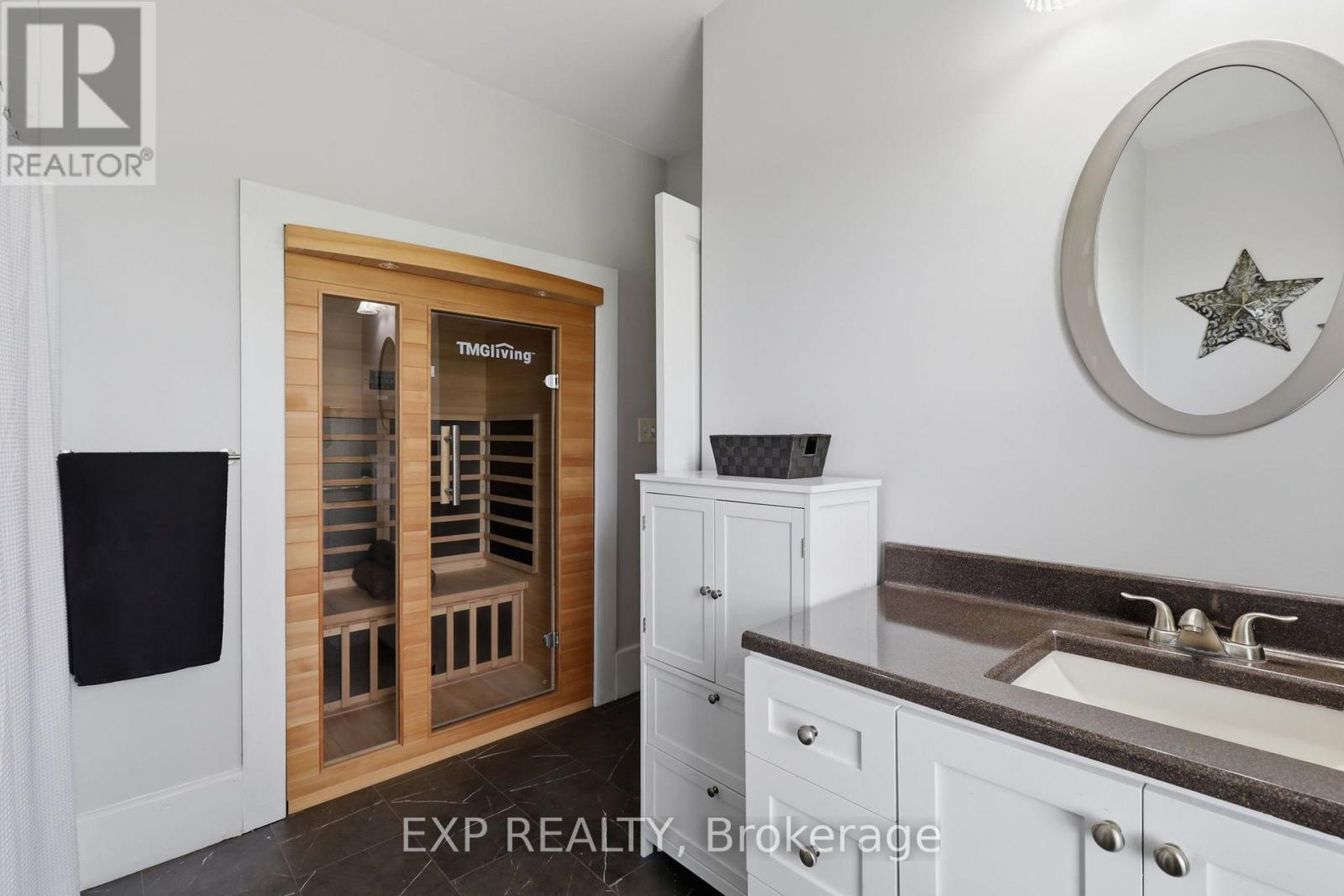 22979 Pratt Siding Road, Southwest Middlesex, Ontario  N0L 1M0 - Photo 29 - X13543756
