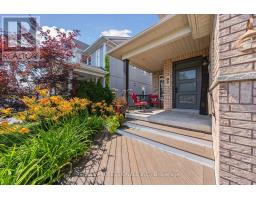 62 BLACKFRIAR AVENUE, Whitby, Ontario