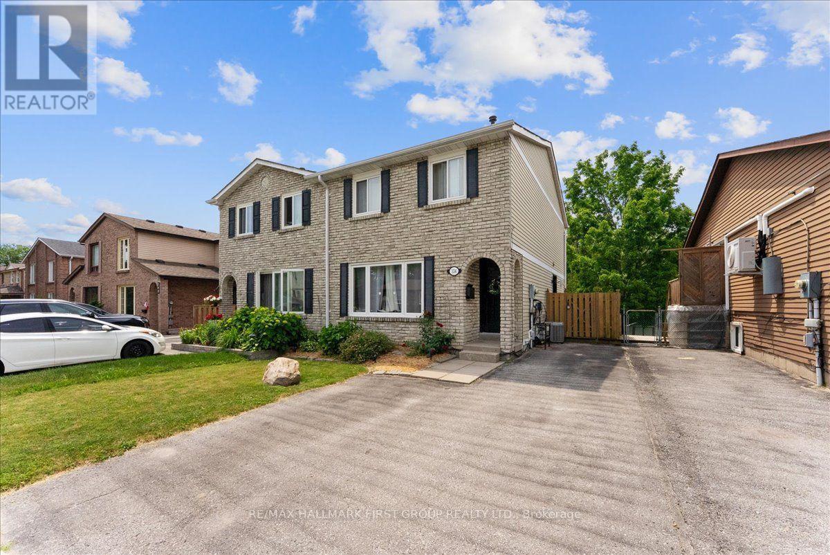 134 LONDONDERRY STREET, Oshawa, Ontario
