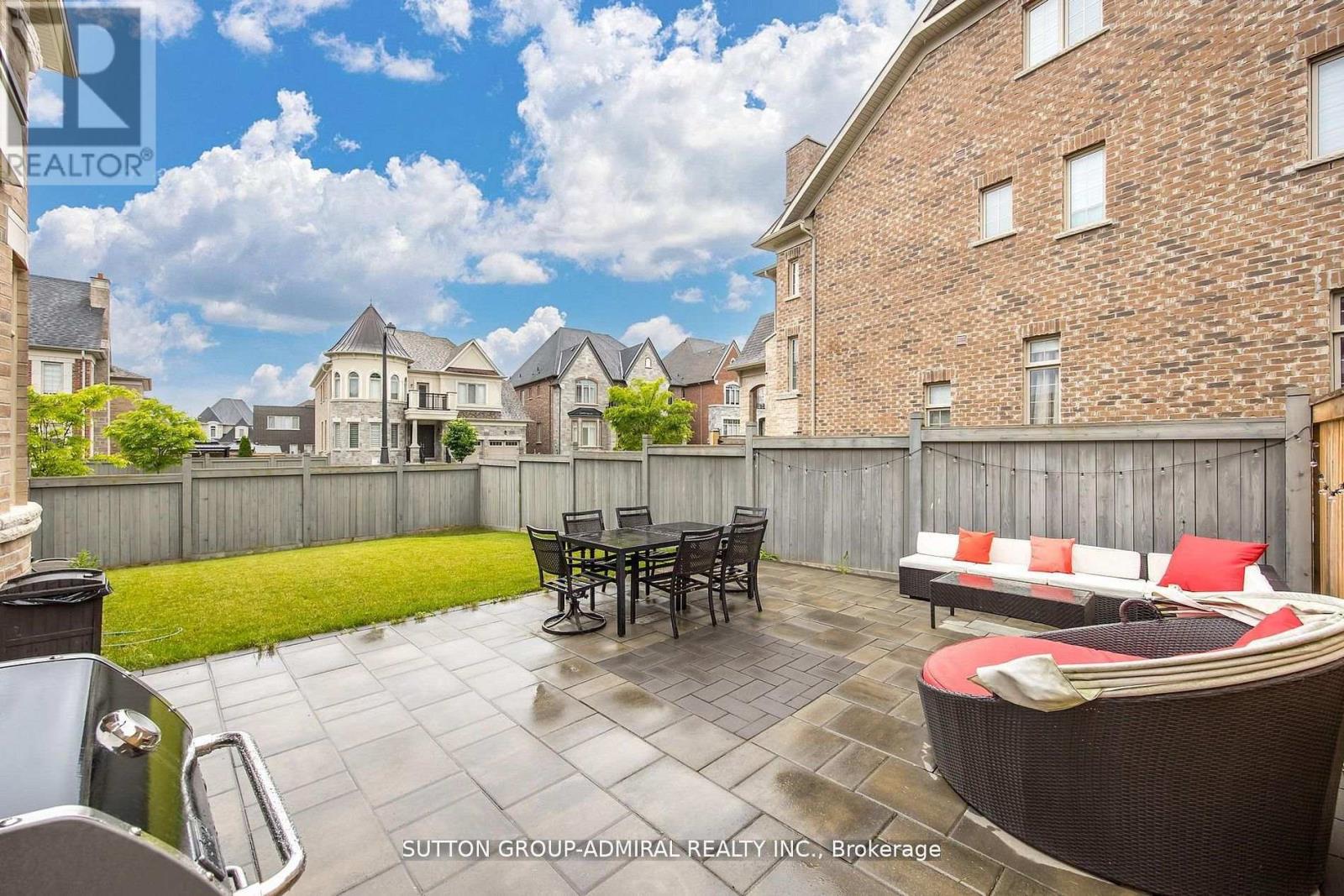 36 Hurst Avenue, Vaughan, Ontario L5A 4Y5 - Photo 2 - N13543608