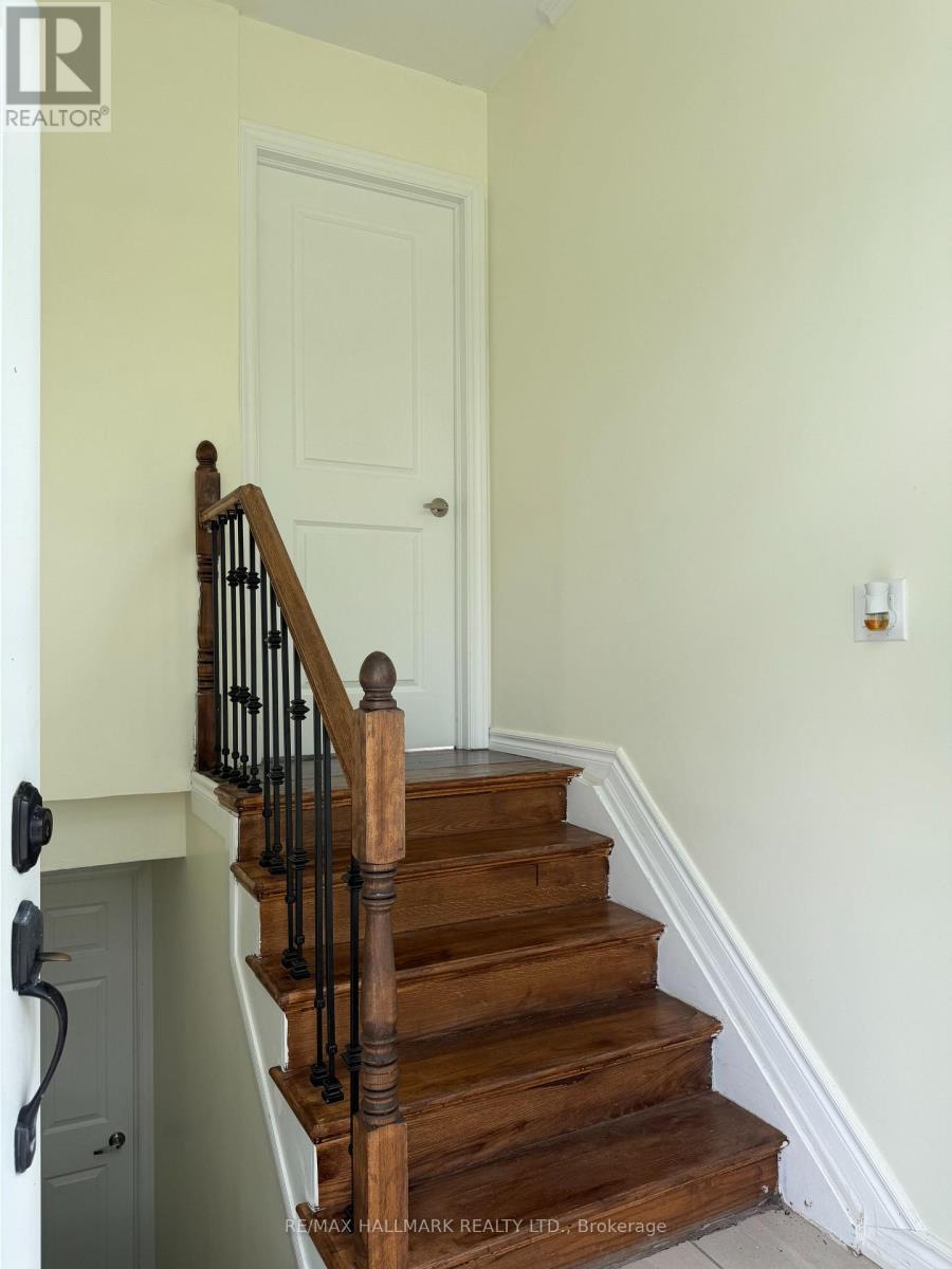 41 AURORA HEIGHTS DRIVE, Aurora, Ontario