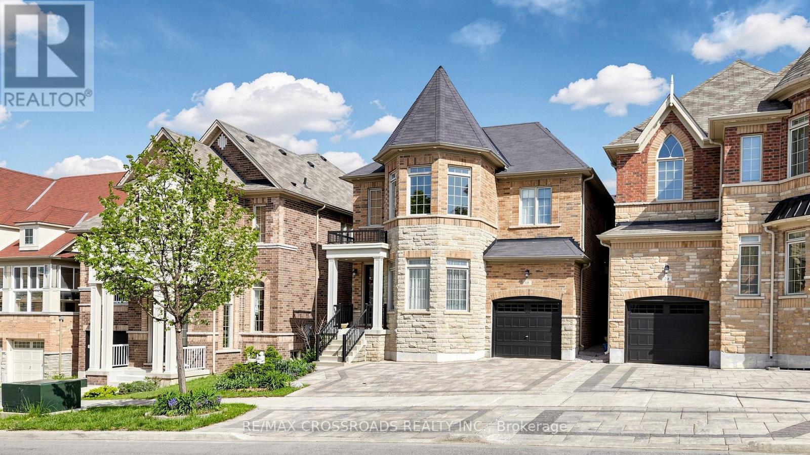 18 BECKETT AVENUE, Markham (Berczy)