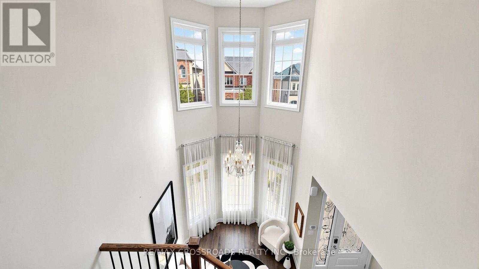 18 Beckett Avenue, Markham (Berczy), Ontario  L6C 0W5 - Photo 4 - N13543822