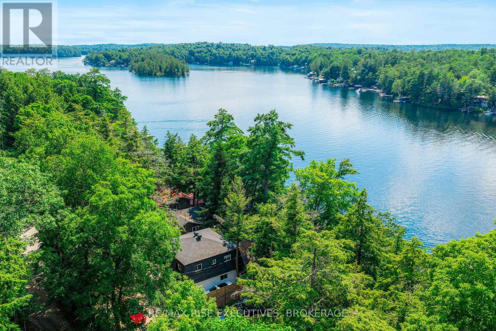 973 FOSTER BAY LANE, Leeds and the Thousand Islands