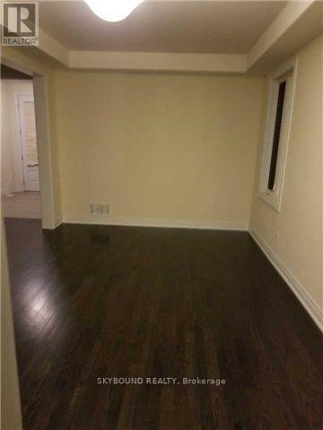 10 Villanova Road, Brampton, Ontario  L6Y 2Z4 - Photo 2 - W13498190