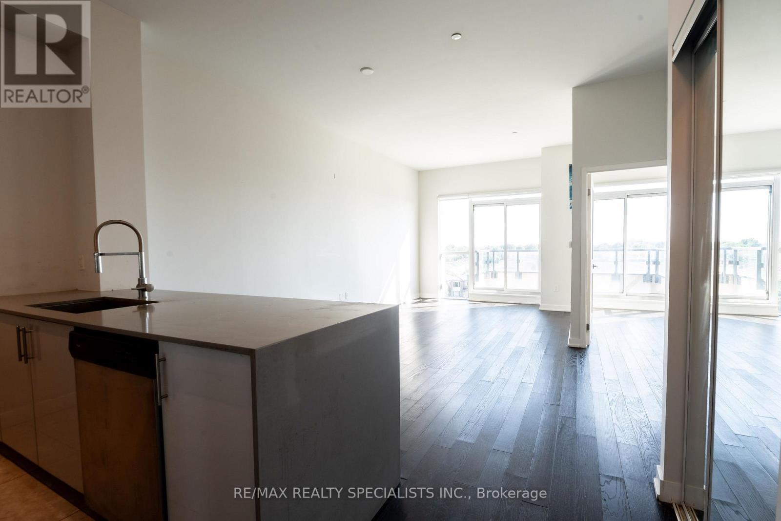 523 - 4055 Parkside Village Drive, Mississauga, Ontario  L5B 0K8 - Photo 17 - W13540376