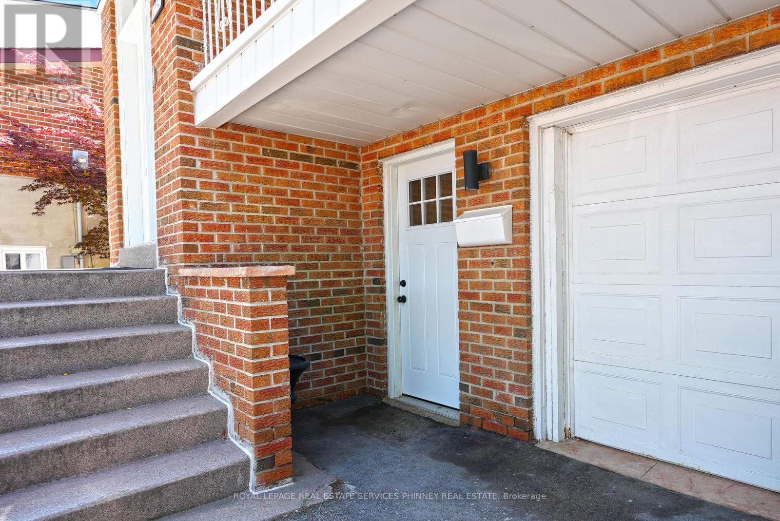 Lower - 2392 Cashmere Avenue, Mississauga, Ontario  L5B 2M6 - Photo 2 - W13543522