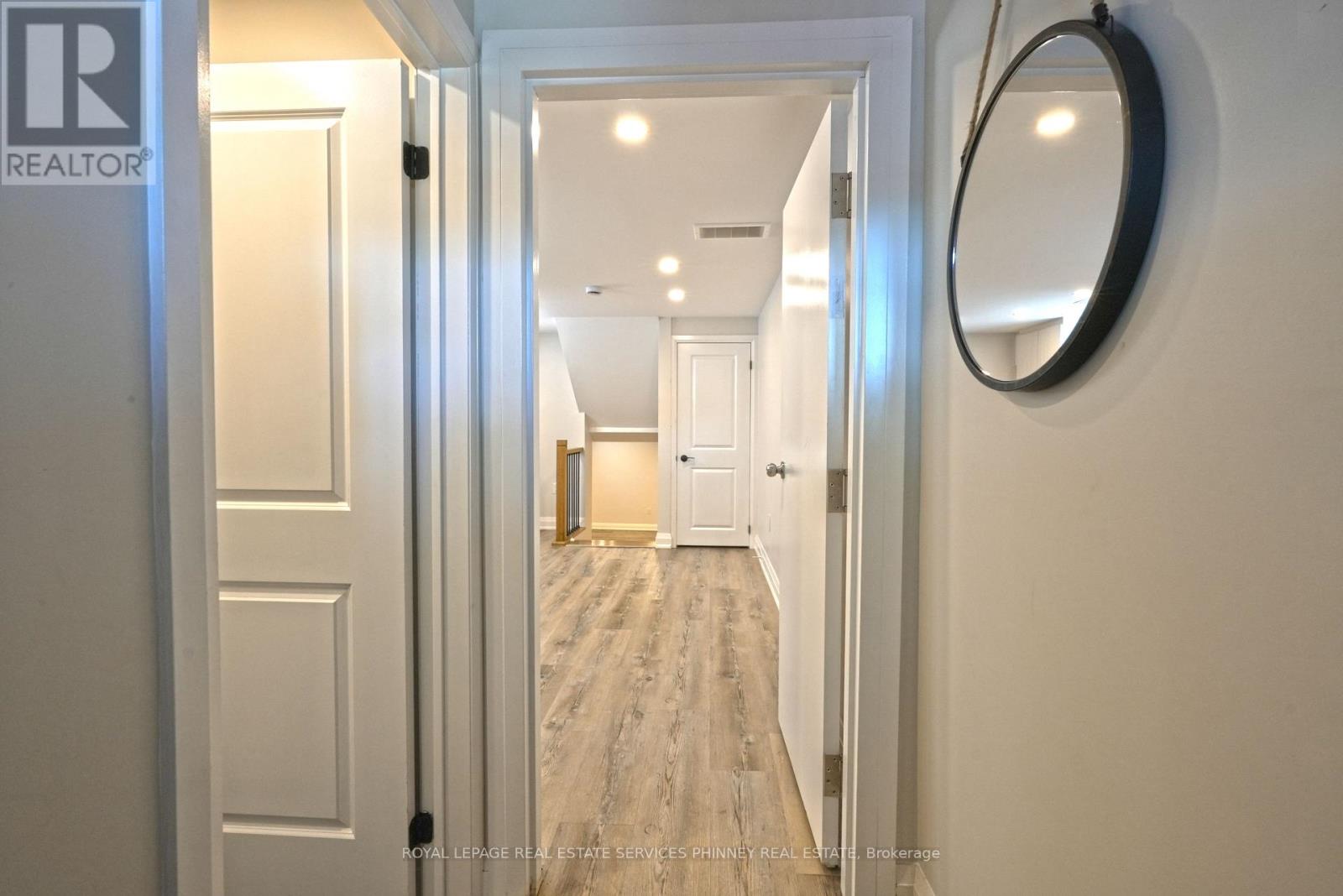 Lower - 2392 Cashmere Avenue, Mississauga, Ontario  L5B 2M6 - Photo 4 - W13543522