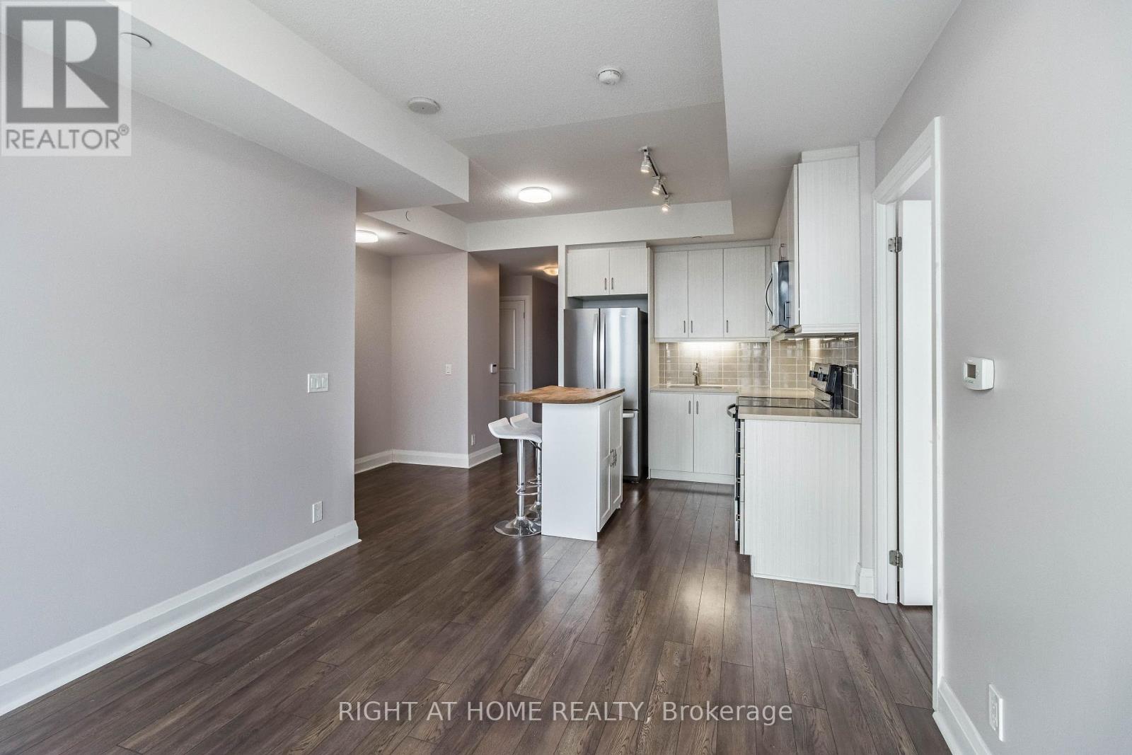 903 - 17 Zorra Street, Toronto, Ontario  M8Z 0C8 - Photo 13 - W13543524