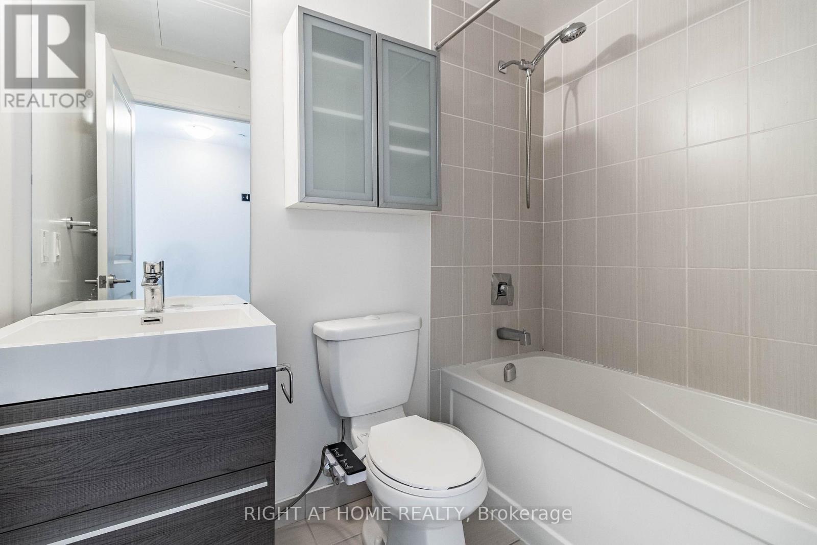 903 - 17 Zorra Street, Toronto, Ontario  M8Z 0C8 - Photo 31 - W13543524