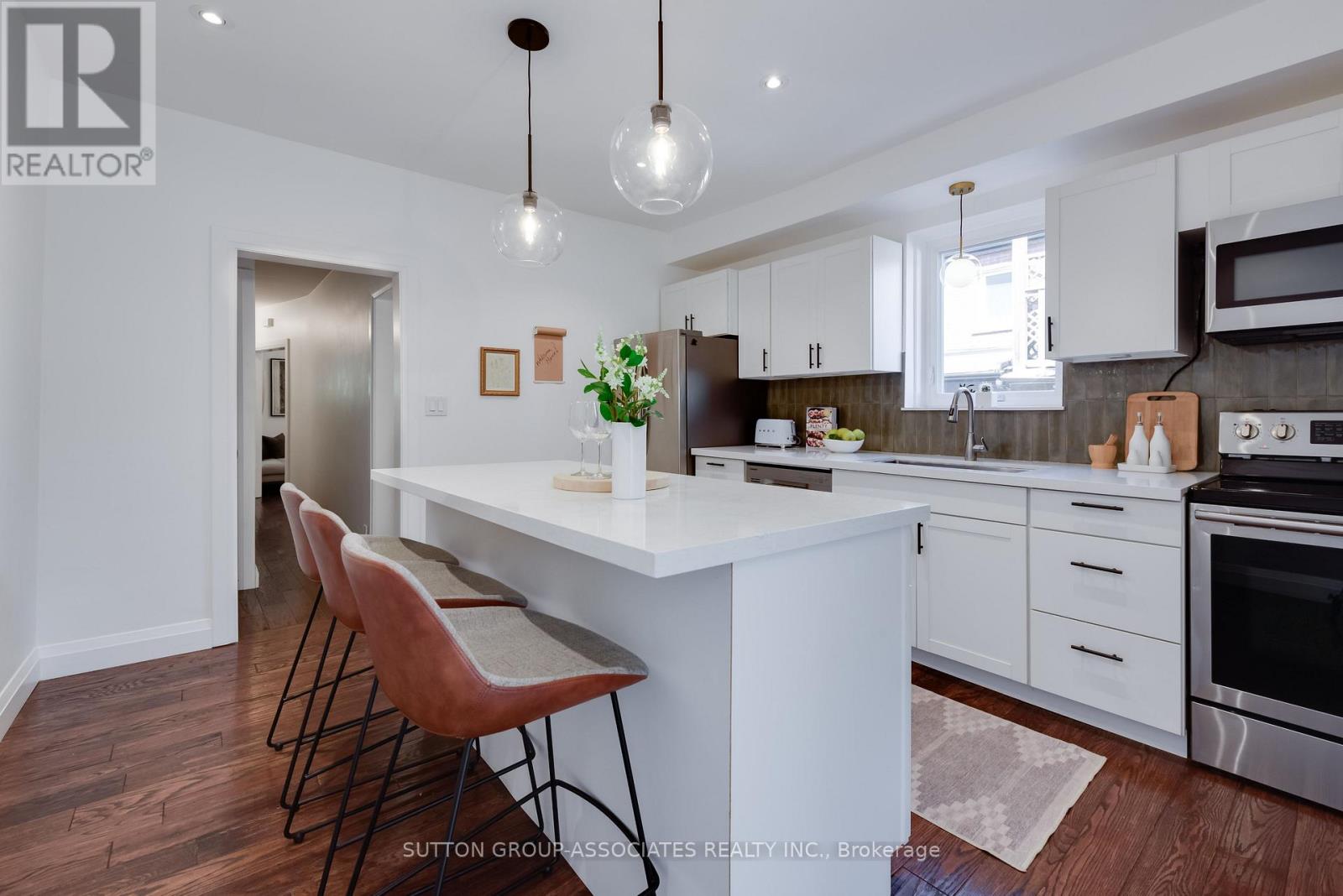 37 Ashburnham Road, Toronto, Ontario  M6H 2K4 - Photo 10 - W13543704