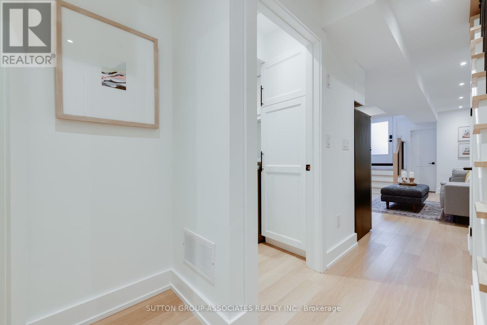 37 Ashburnham Road, Toronto, Ontario  M6H 2K4 - Photo 24 - W13543704
