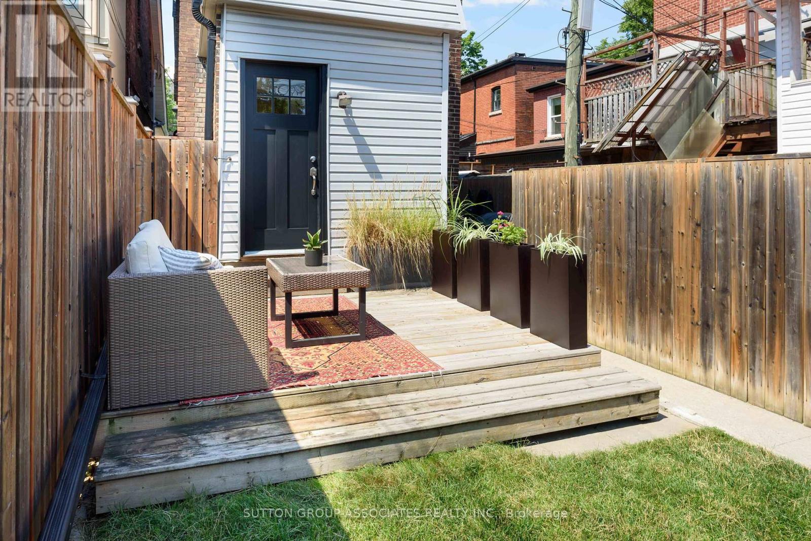37 Ashburnham Road, Toronto, Ontario  M6H 2K4 - Photo 32 - W13543704