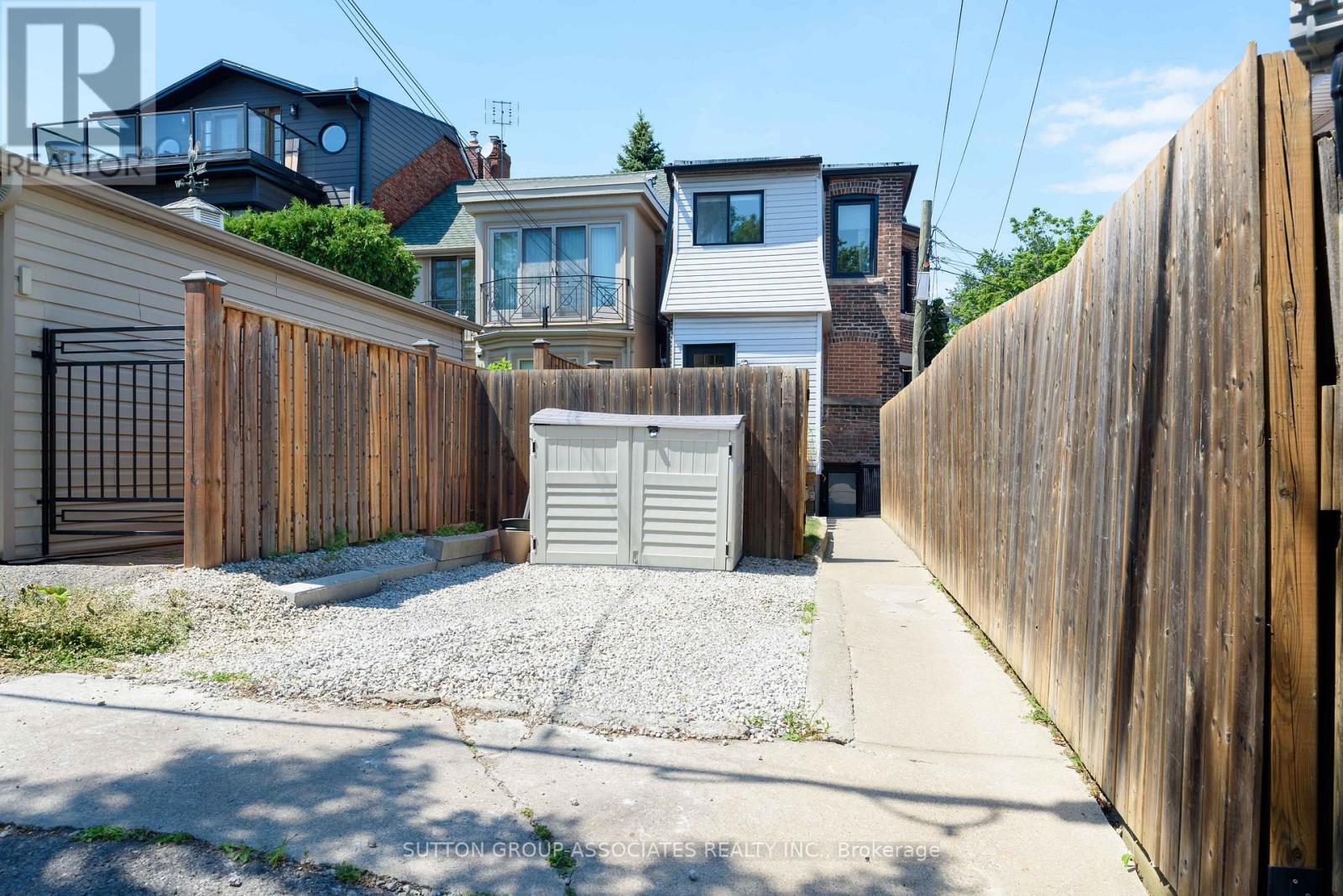 37 Ashburnham Road, Toronto, Ontario  M6H 2K4 - Photo 33 - W13543704