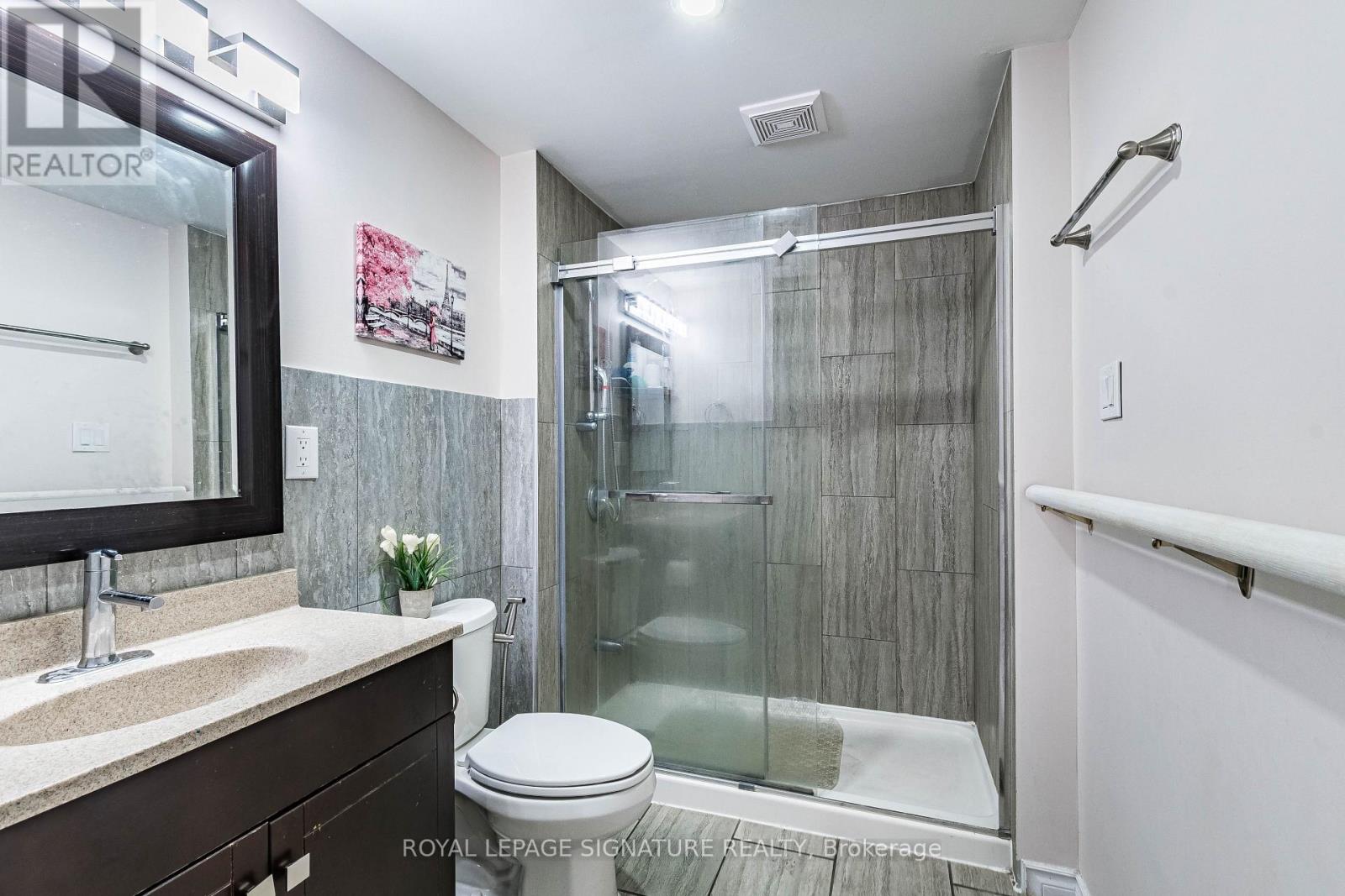 35 Whitehouse Crescent, Brampton, Ontario  L6P 1M2 - Photo 30 - W13543732