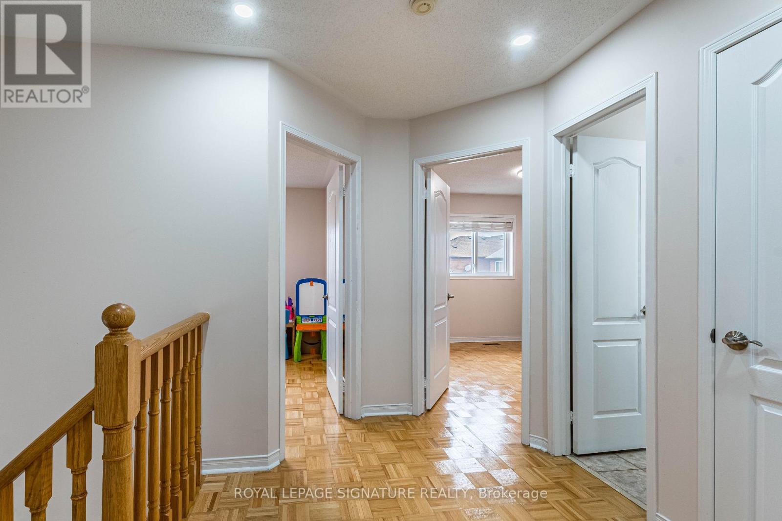35 Whitehouse Crescent, Brampton, Ontario  L6P 1M2 - Photo 32 - W13543732