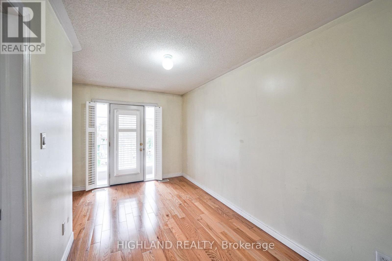 515 Coach Drive, Mississauga, Ontario  L5R 0C3 - Photo 14 - W13543864