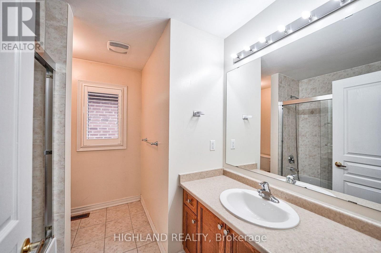515 Coach Drive, Mississauga, Ontario  L5R 0C3 - Photo 18 - W13543864