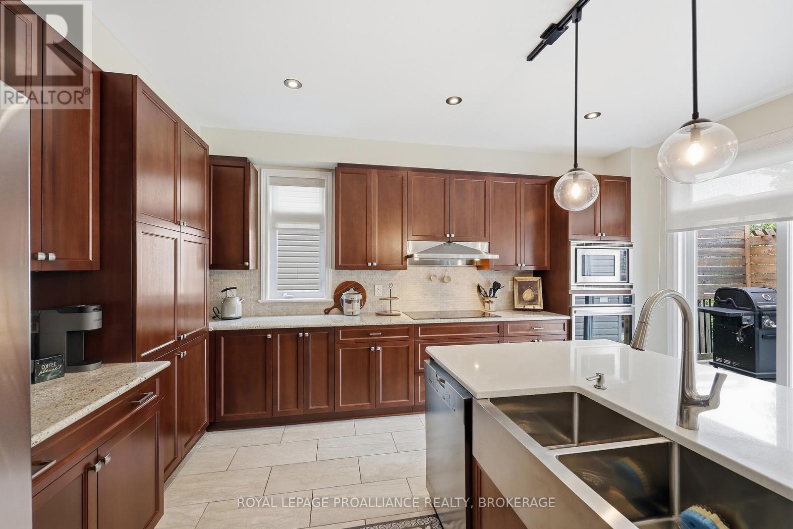 654 Fieldstone Drive, Kingston, Ontario  K7K 0C6 - Photo 10 - X13543812