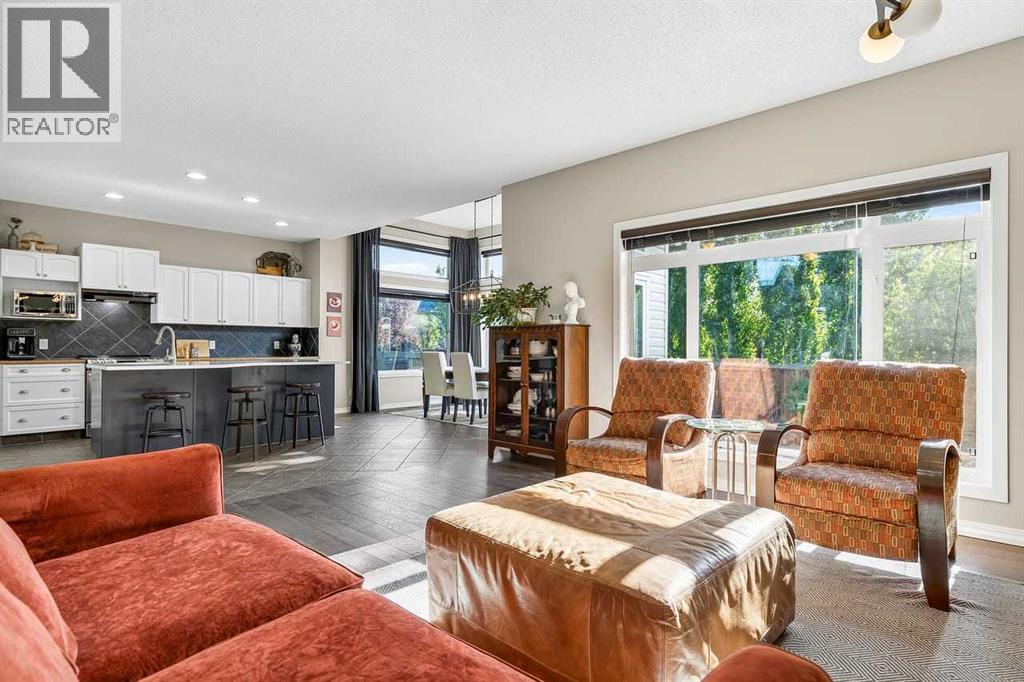 11 Chapala Square SE, Calgary, Alberta  T2X 3T7 - Photo 15 - A2327382