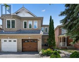 126 WOODROOF CRESCENT, Aurora, Ontario