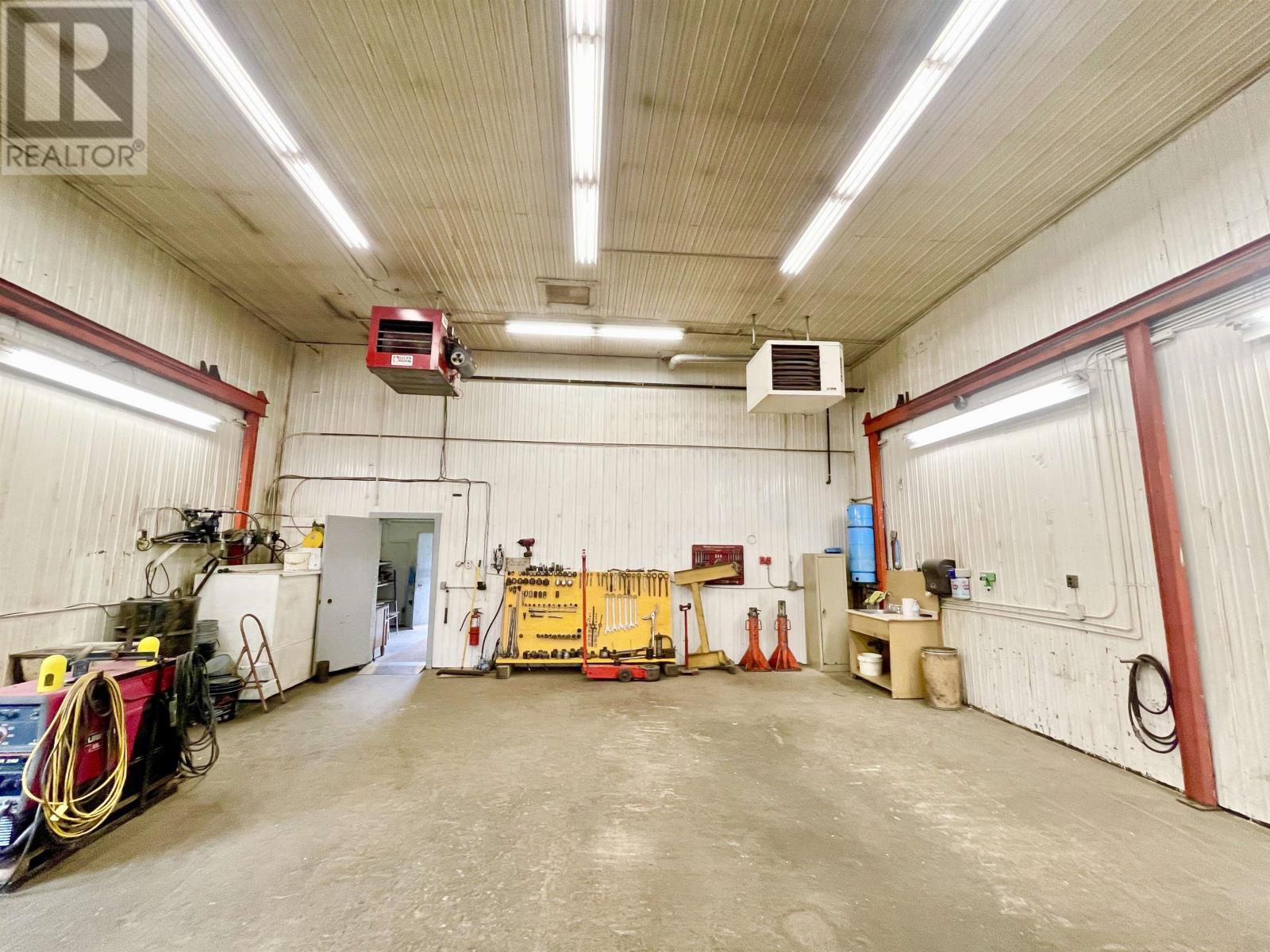 17141 Hwy 17 W, Dryden, Ontario  P8N 2Y6 - Photo 13 - TB2601856