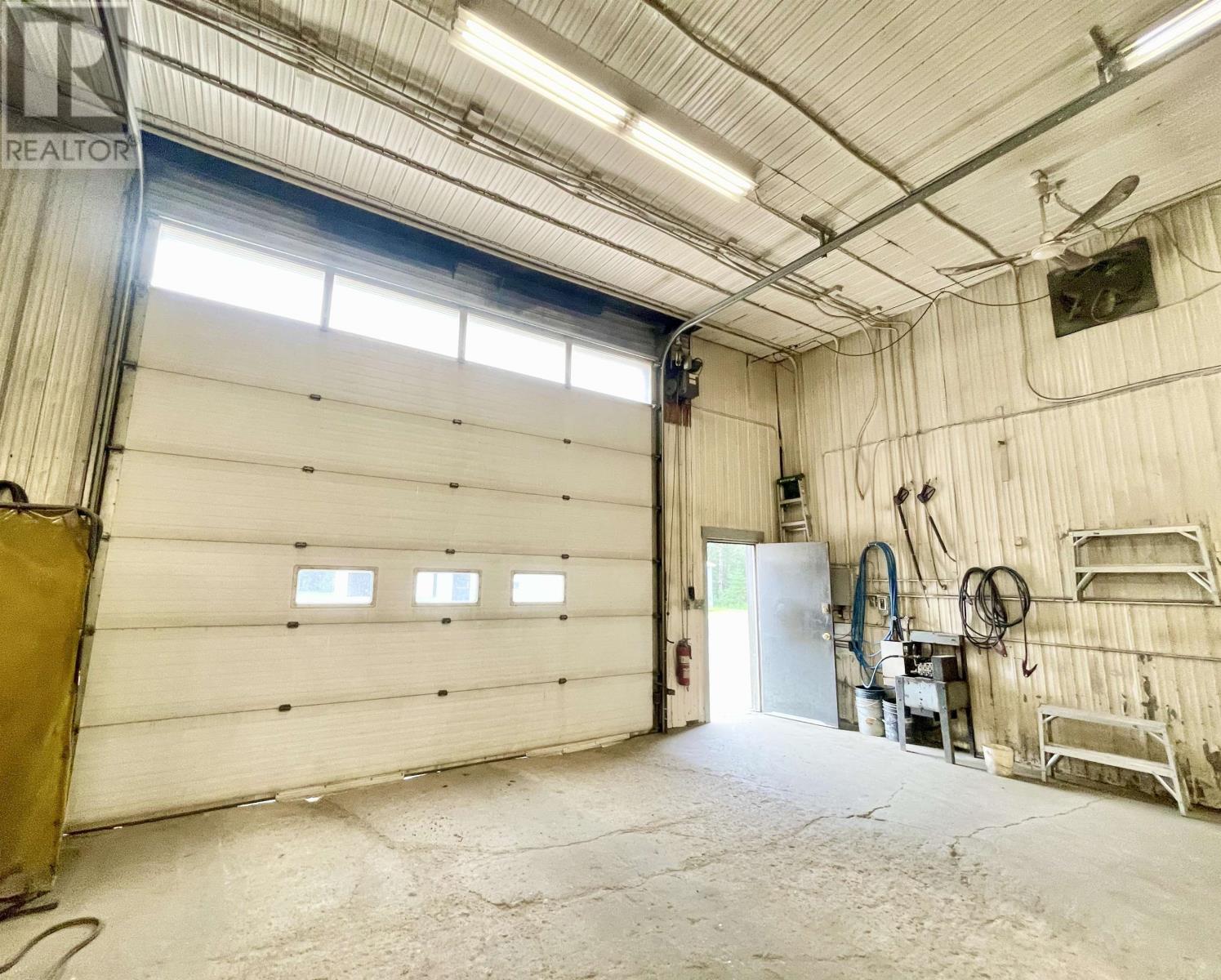 17141 Hwy 17 W, Dryden, Ontario  P8N 2Y6 - Photo 15 - TB2601856
