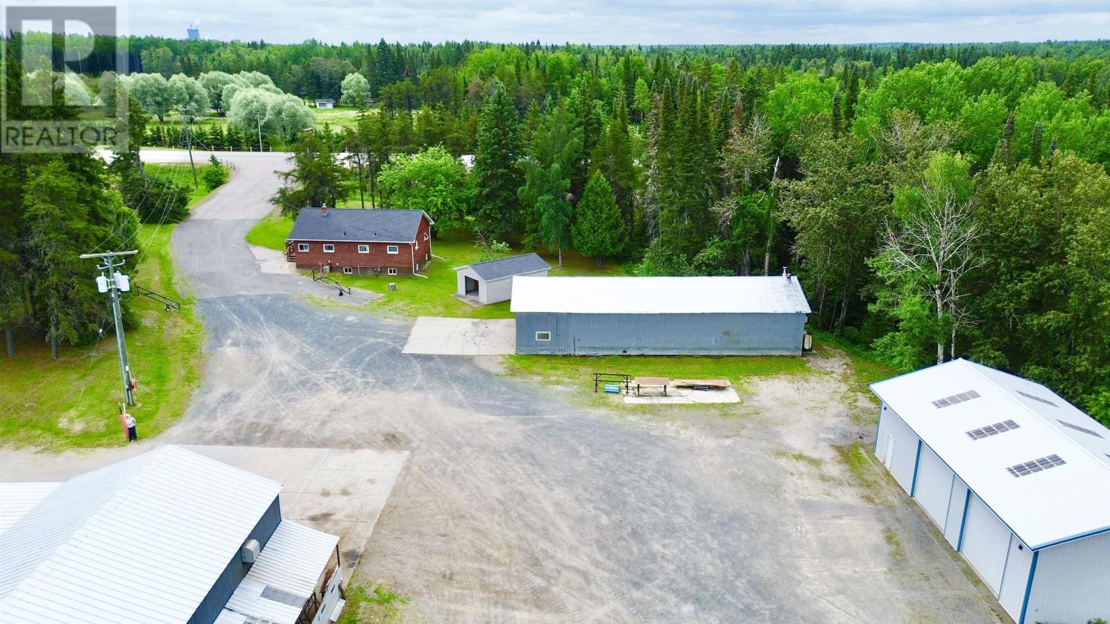 17141 Hwy 17 W, Dryden, Ontario  P8N 2Y6 - Photo 4 - TB2601856