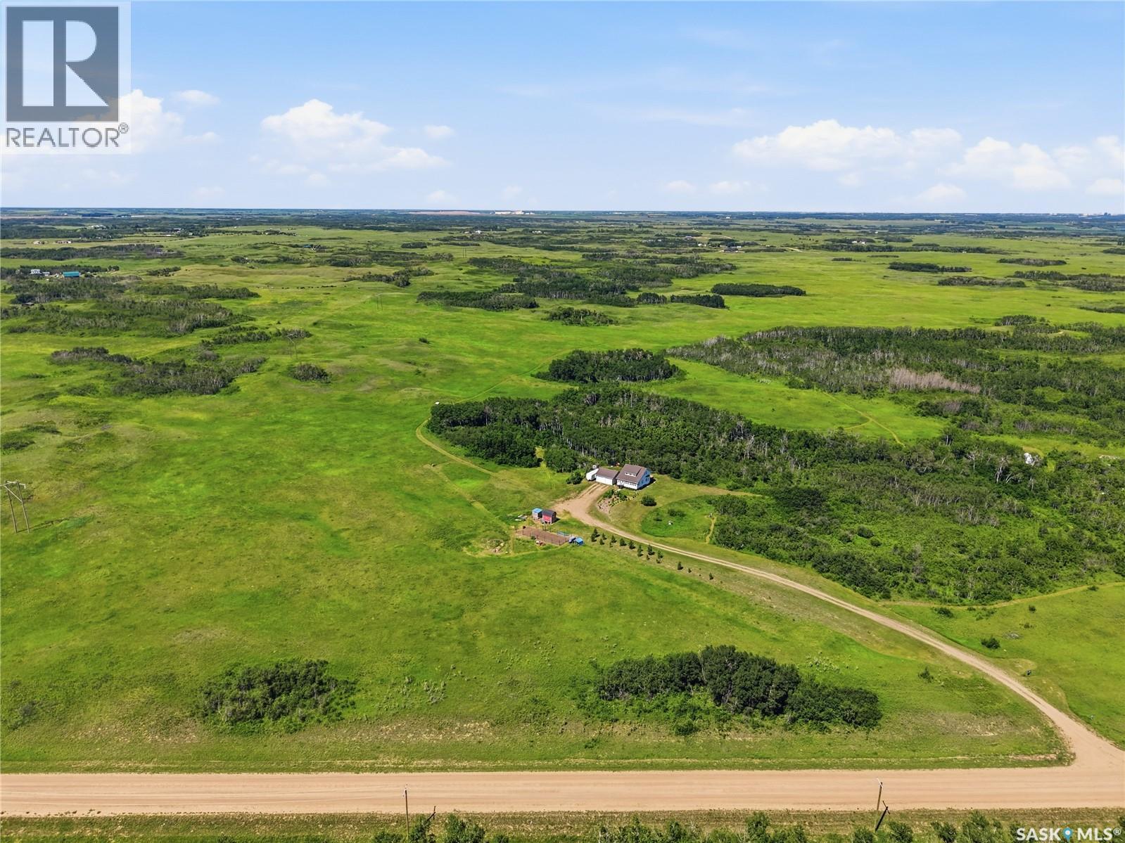 Moffatt Acreage, Corman Park Rm No. 344, Saskatchewan  S7H 3L1 - Photo 2 - SK042084