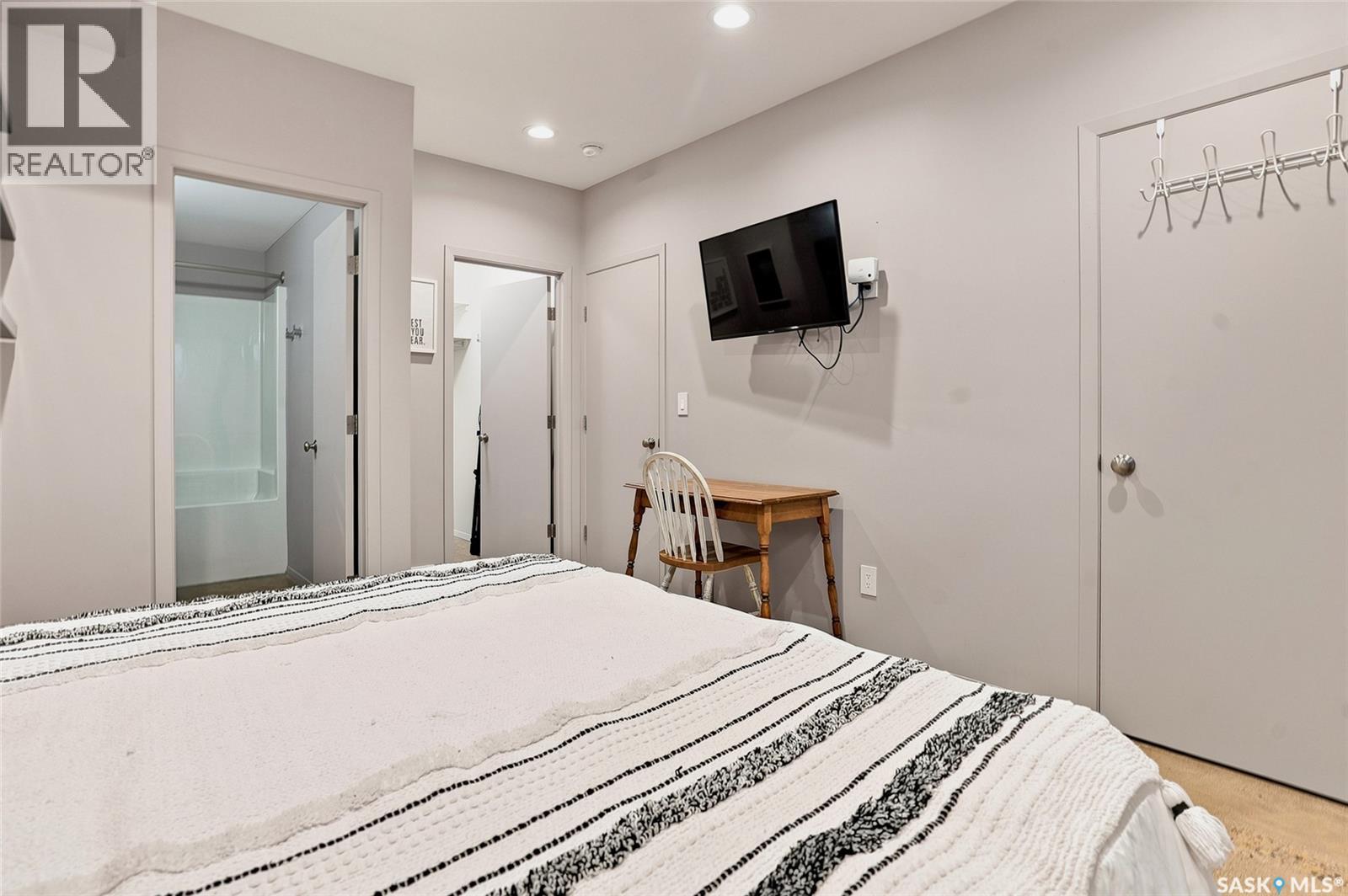 226 Werschner Crescent, Saskatoon, Saskatchewan  S7V 0C9 - Photo 41 - SK042066