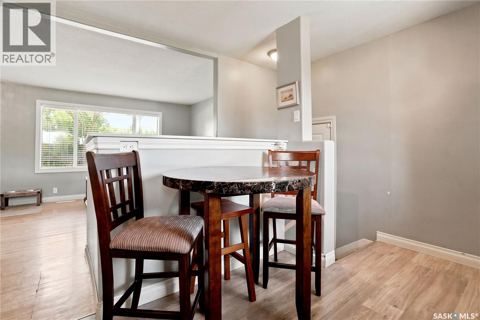 813 Horace Street, Regina, Saskatchewan  S4T 5K9 - Photo 11 - SK041999