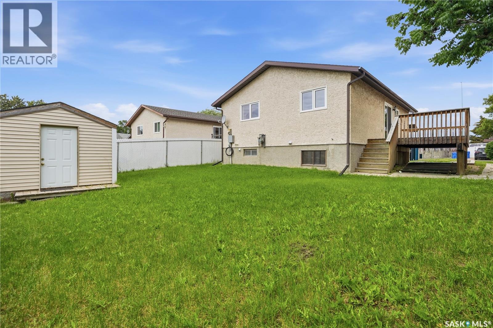 1027 Victory Crescent, Regina, Saskatchewan  S4N 6X5 - Photo 35 - SK041663