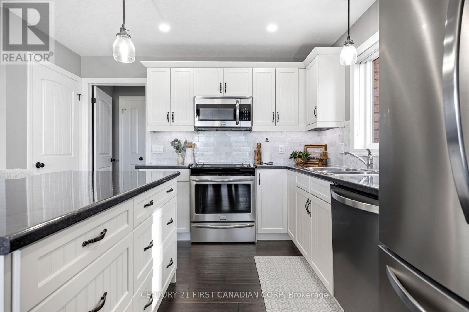 182 Gilmour Drive, Lucan Biddulph, Ontario  N0M 2J0 - Photo 8 - X13543942