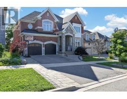 72 RIDGE GATE CRESCENT, East Gwillimbury, Ontario