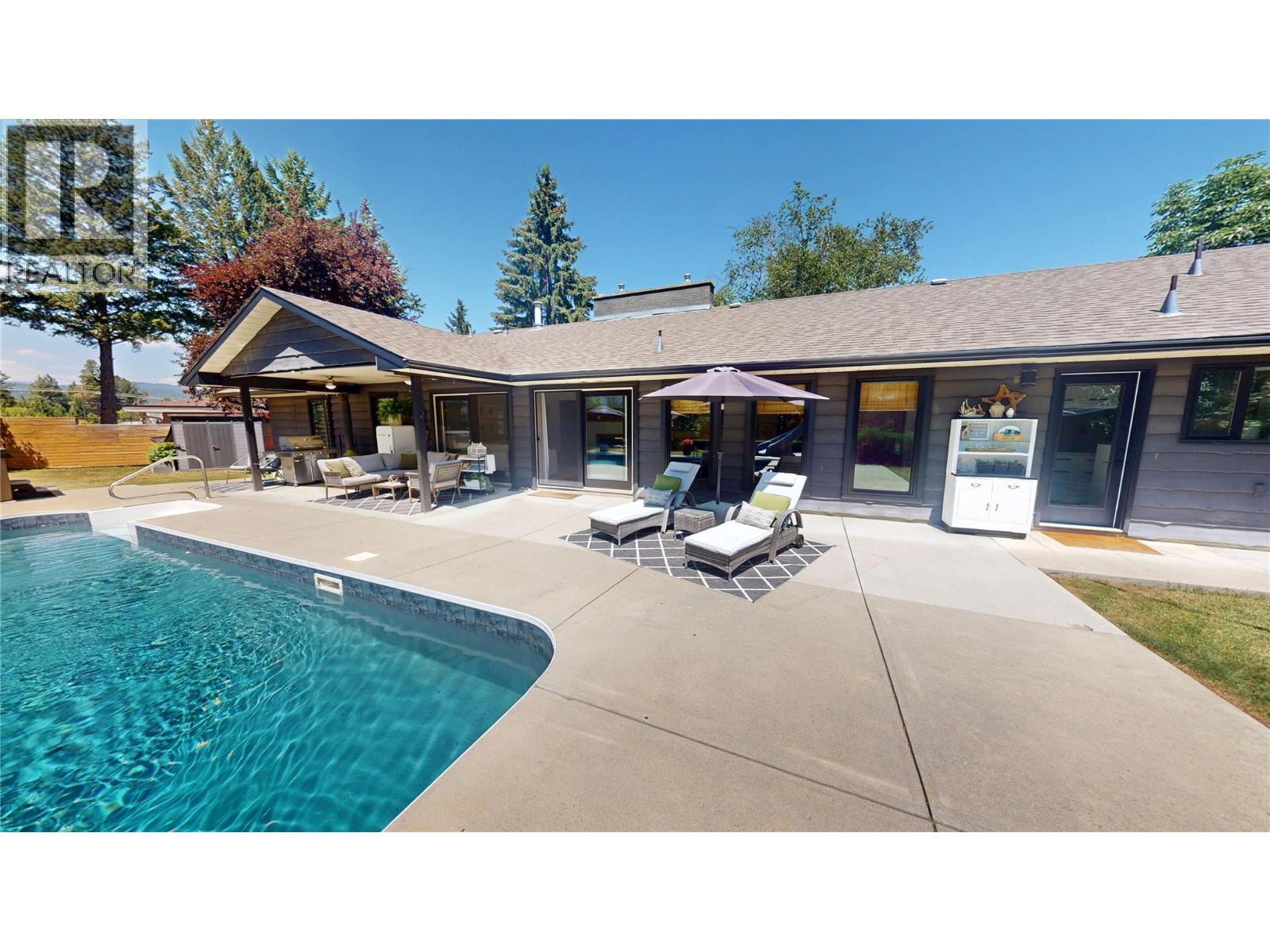 1305 14th Street S, Cranbrook, British Columbia  V1C 5E8 - Photo 38 - 10394099