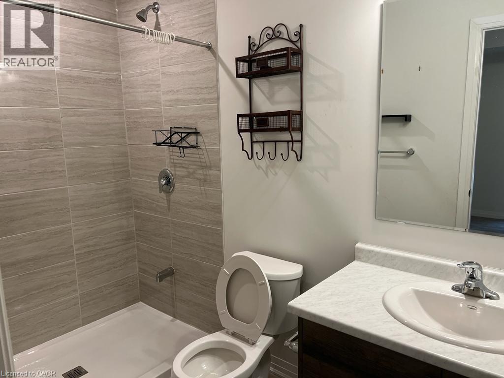 25 Isherwood Avenue Unit# C40, Cambridge, Ontario  N1R 0E2 - Photo 13 - 40846757